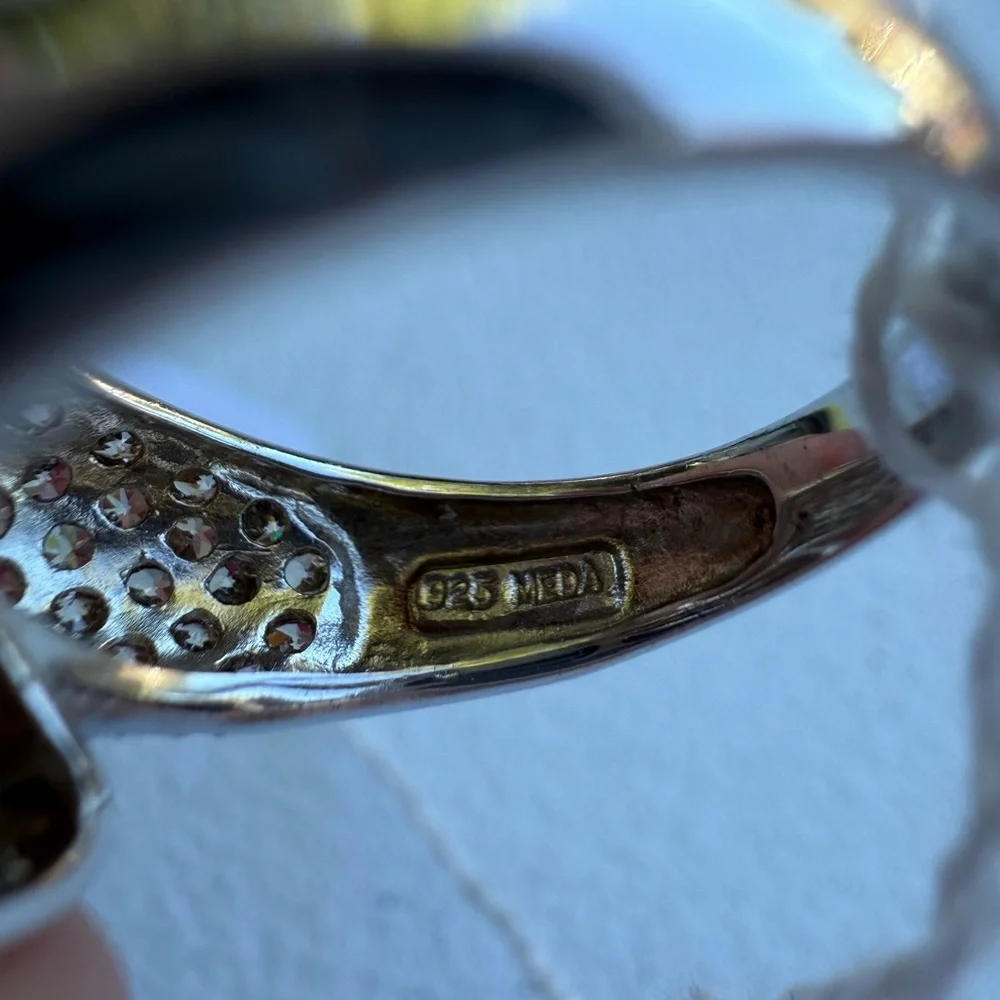 Black Spinel and Citrine Bypass ring - Picture 2 of 4